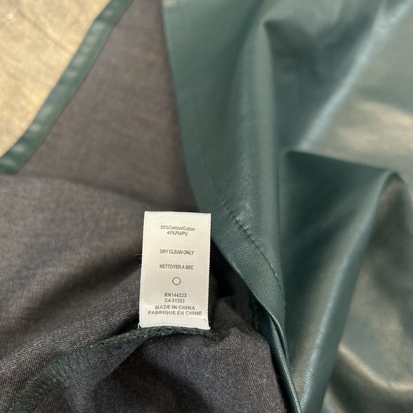 BISHOP + YOUNG Anthropologie VEGAN LEATHER Mini Skirt Black/Jade NWT - Picture 10 of 10